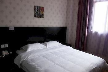 City 118 Hotel Ченду Екстер'єр фото